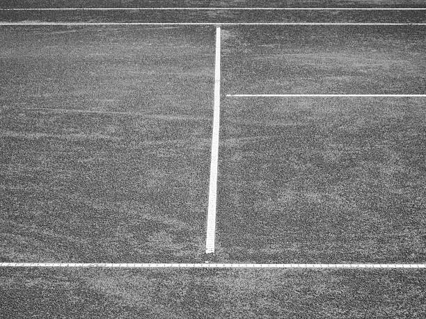 Construction d'un court de tennis en béton poreux à Toulon