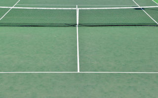 Construction d'un terrain de tennis à Nice