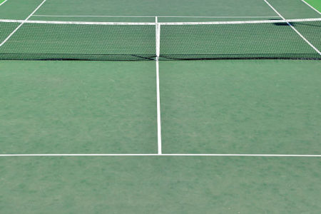 Construction d'un terrain de tennis à Nice