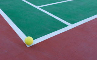 Construction d'un court de tennis à Cannes