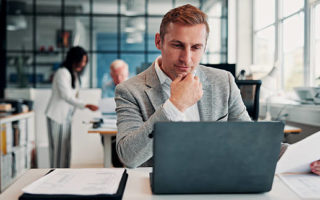 Une vidéo corporate Lyon permet d’augmenter naturellement la présence digitale de votre entreprise en renforçant son référencement