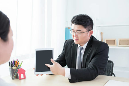 La réussite d’une vidéo corporate Lyon repose avant tout sur une compréhension claire de l’objectif marketing et communication.