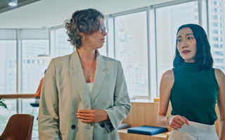 L’une des premières erreurs consiste à lancer la production d’une vidéo corporate Lyon sans définir précisément les objectifs