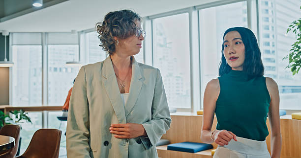 L’une des premières erreurs consiste à lancer la production d’une vidéo corporate Lyon sans définir précisément les objectifs