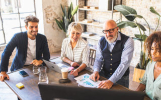 Une vidéo corporate Lyon doit avant tout être pensée comme un outil marketing puissant, capable d’améliorer la visibilité, la