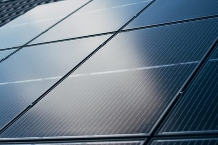 Nettoyage de panneaux solaires à Genève